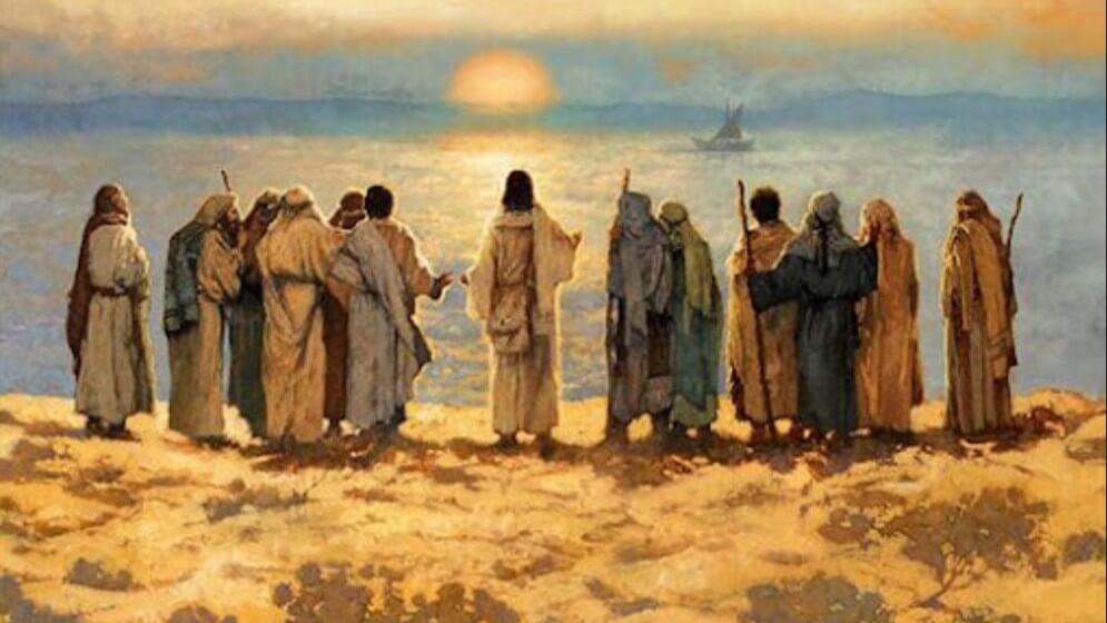 Jesus teaches the 12 how to be fishers of men